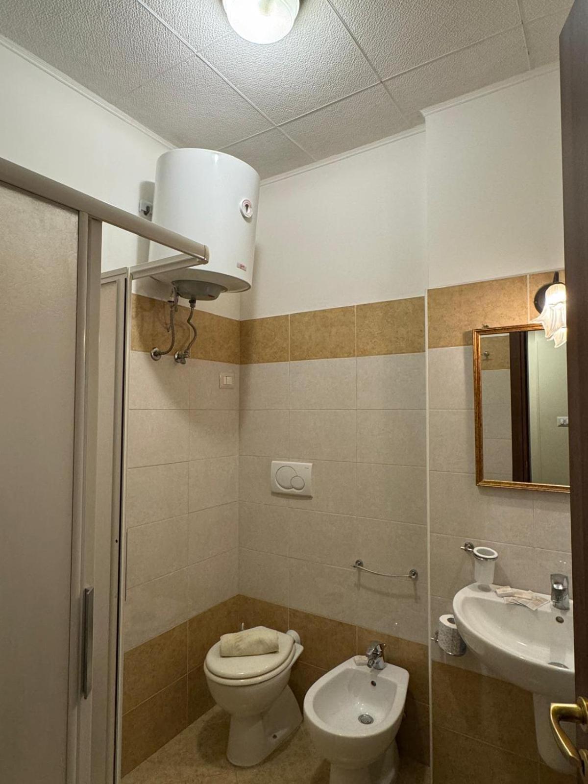 Case Vacanze Di Isabella Stoia Giardini-Naxos Extérieur photo